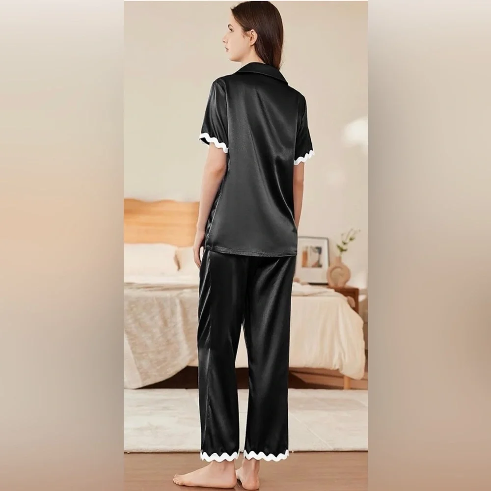 Chic Black Satin Women's Pajama Top Bottoms Medium NWT Short Sleeves White Trim